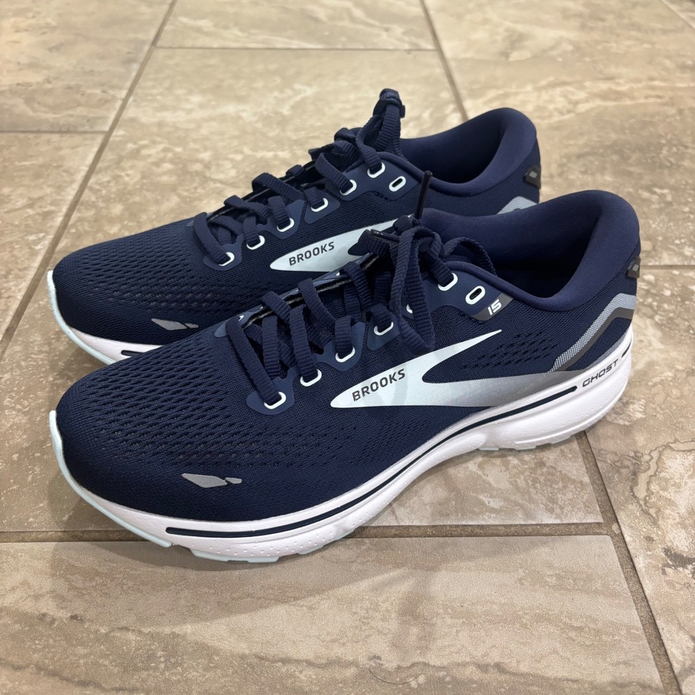 Brooks Ghost 15 Women Navy Blue White Running Shoes 1203801B450 Size 8.5